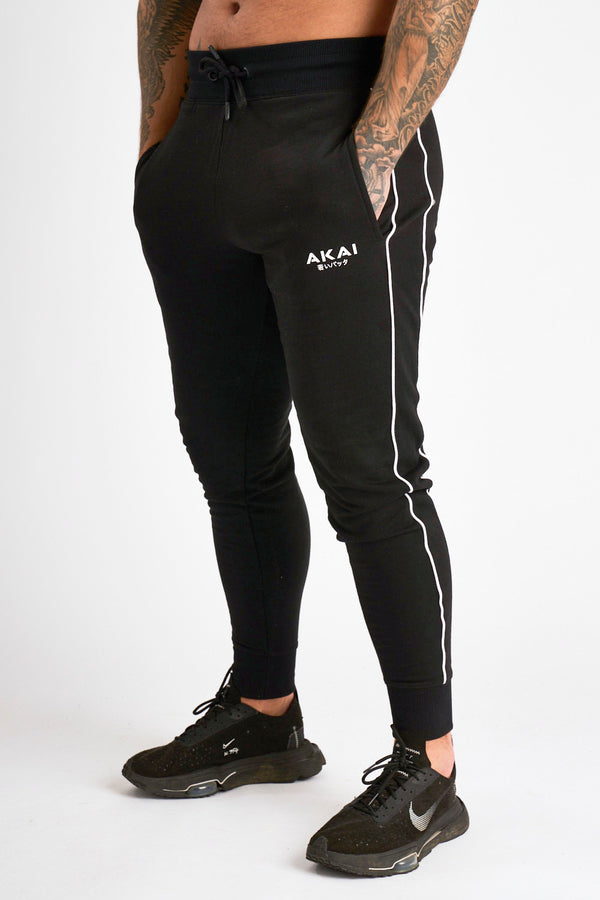 Akai Nishi Joggers